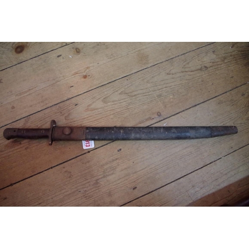 1913 - A British 1907 pattern bayonet and scabbard.