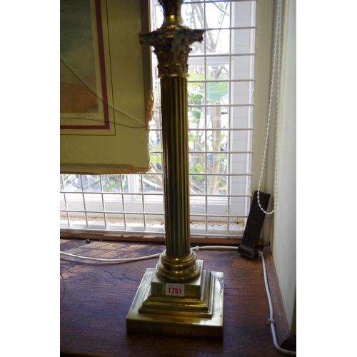 1751 - A good brass Corinthian column oil lamp, with cut glass reservoir, height excluding chimney 84cm.... 