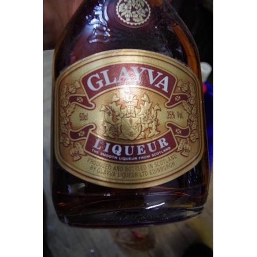 563 - Seven various bottles of alcohol, to include: a 50cl Glayva liqueur. (7)