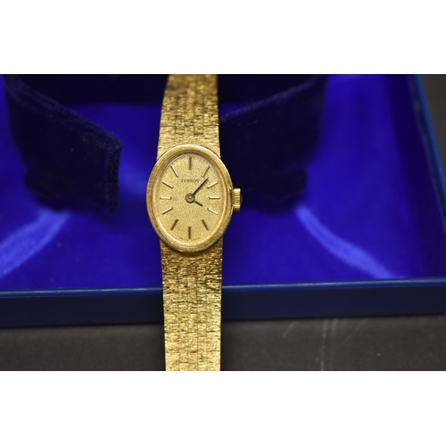 136 - A vintage Swiss 9ct gold gentlemans wristwatch, hallmarked London 1945; together with a ladies gold ... 