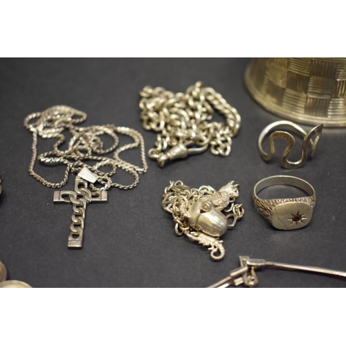 204 - A quantity of modern silver jewellery, 381g total weight; together with other items of unmarked fash... 