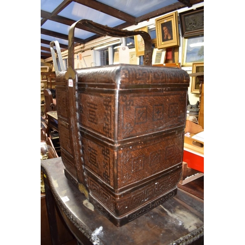 1274 - A Chinese caned wedding hamper, total height 64cm. 