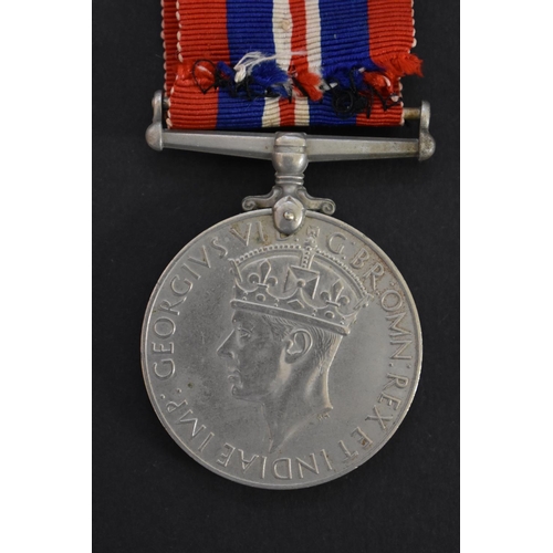 562 - Medals: a World War II group of four to 119356/1116405 Fl Lt James Hamilton Milne, comprising: Air C... 