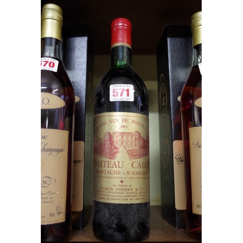 571 - A 73cl bottle of 1961 Chateau Calon, Montagne-St Emilion.