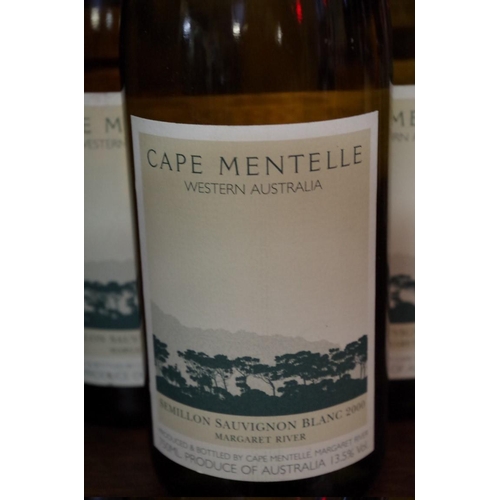 578 - Five 75cl bottles of 2000 Cape Mentelle Semillon/Sauvignon. (5)