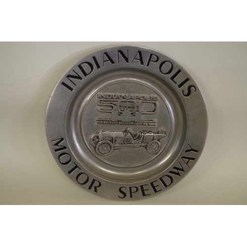 611 - Indianapolis Motor Speedway: a small collection of items, to include a Carl Haas signed Christm... 