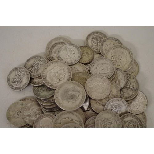 205 - A quantity of pre-1947 shillings and florins, George V and George VI, 1920-1946, 590g.... 