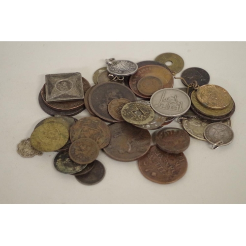 211 - A Liverpool half penny token 1791; together with a quantity of various other coins, tokens and medal... 