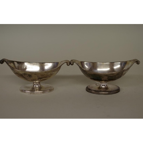 64 - A pair of George III silver boat shaped salts, by Henry Chawner, London 1791, 11cm, 131g.... 