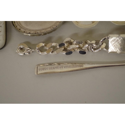 65 - A small group of mixed silver items, to include: a George III caddy spoon, by Alice & George Bur... 