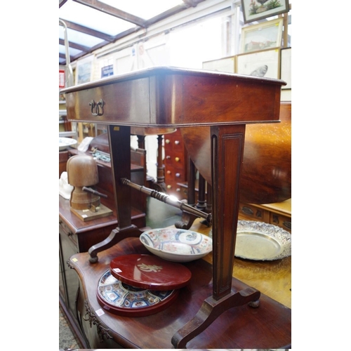 1199 - A 19th century mahogany occasional table, the mahogany lined drawer stamped with crown and GR, 71.5c... 