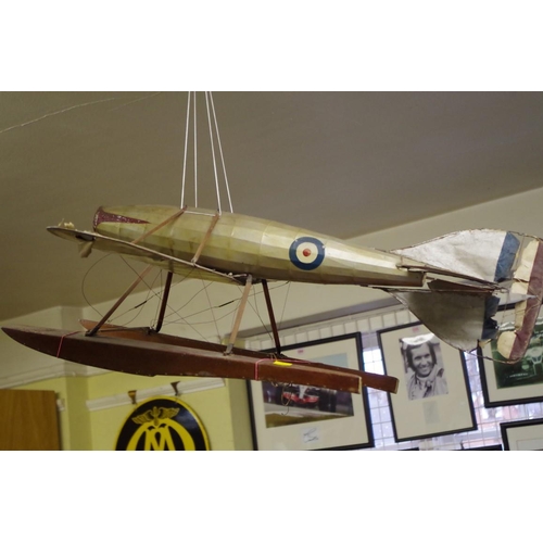 1726 - A 1920s/30s model elastic band powered sea plane, wingspan 103cm, (distressed).