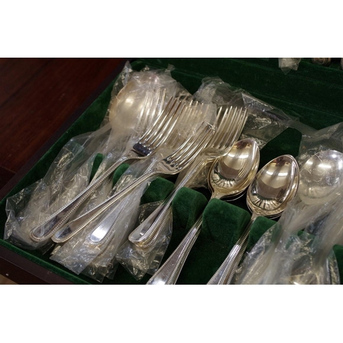 88 - A canteen of electroplated bead edge pattern cutlery for six, by Eden & Payne, Sheffield.... 