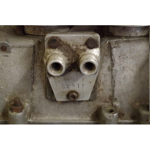 624 - A vintage aluminium flat four cylinder engine block, 77cm wide x 52.5cm deep, by repute fr... 