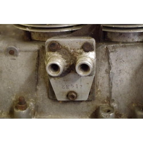 624 - A vintage aluminium flat four cylinder engine block, 77cm wide x 52.5cm deep, by repute fr... 