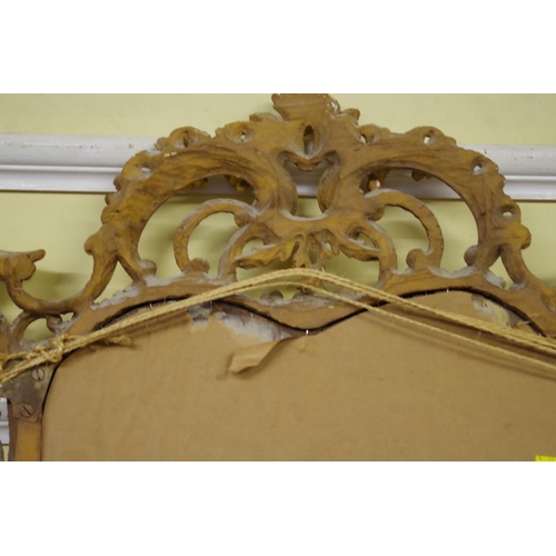 1708 - An 18th century carved and giltwood pier mirror, 97 x 57.5cm.