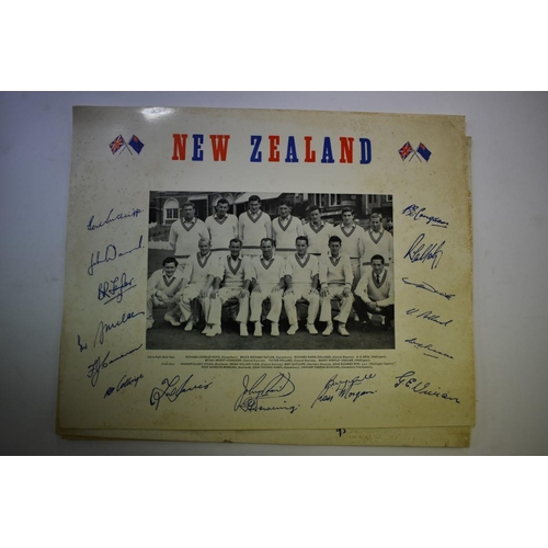 586 - CRICKET: collection of 10 international cricket team souvenirs, early 1960s period inc. Austral... 