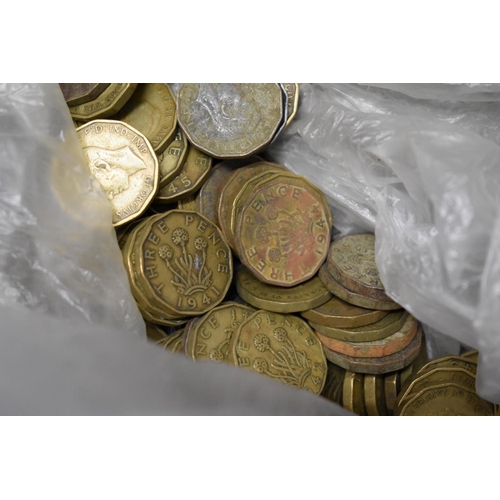 211 - Coins: a large quantity of coins, mostly British copper.