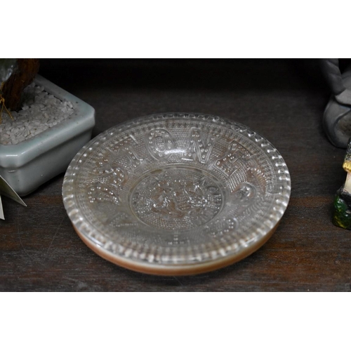 1542 - A mixed lot, to include a Beswick 'Spirit of Youth' figure; a Victoria pressed glass Gladstone dish;... 