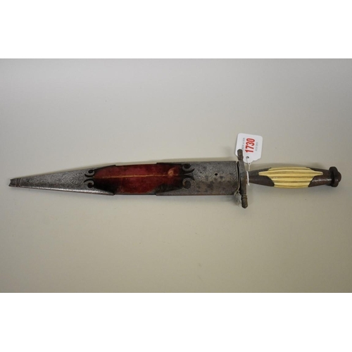 1730 - A Continental 19th century dagger, having 23.5cm double edged blade, with sheath.