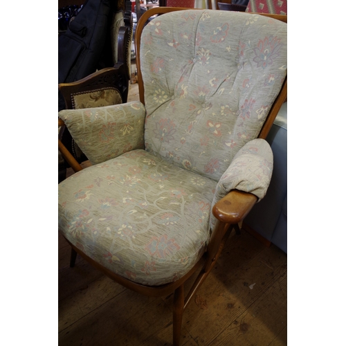 1362 - A vintage Ercol armchair.