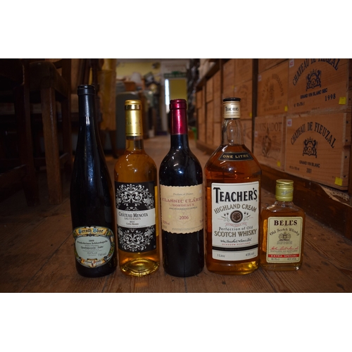 649 - A mixed lot of alcohol, to include a 1 litre bottle of Teachers blended whisky. (10)... 