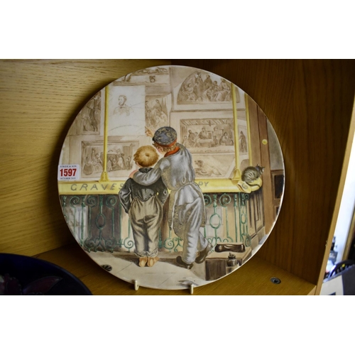 1597 - A rare Victorian Royal Worcester circular plaque, painted with 'The Old Curiosity Shop' by Albe... 