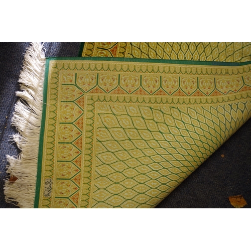 1121 - A small signed fine silk Persian Qum rug, 120 x 78cm.