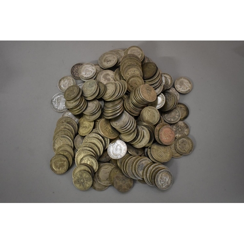 290 - Coins: a large quantity of George V and George IV half crowns and florins, 2511g.