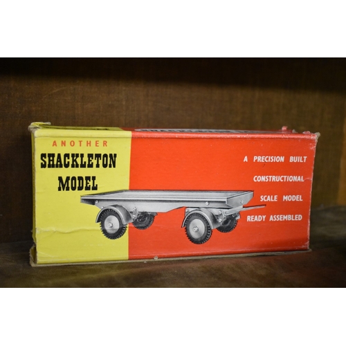 1783 - A Shackleton Foden FG6 Tipper and Dyson trailer, each boxed, with maintenance instructions and key.... 