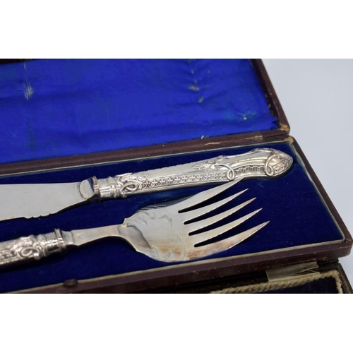 392 - A quantity of silver and silver plated items, to include two Victorian cased sets of electroplated f... 