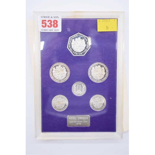 538 - Coins: a Pobjoy Mint 1973 'Princess Anne Royal Wedding' silver proof set.