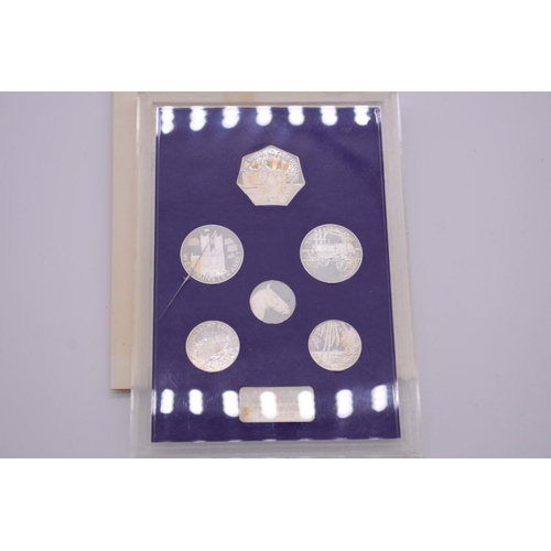 538 - Coins: a Pobjoy Mint 1973 'Princess Anne Royal Wedding' silver proof set.