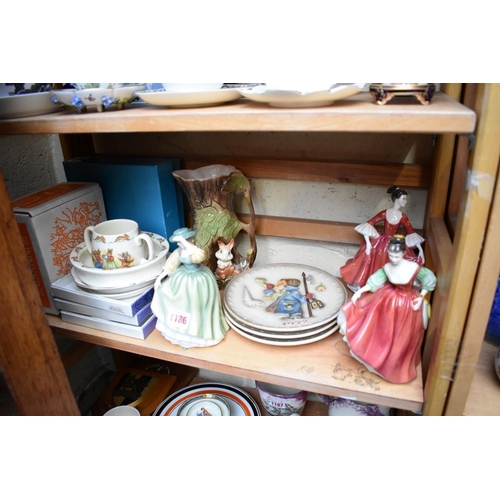 1186 - A mixed group of pottery and porcelain, to include three Hummel Christmas plates. ... 