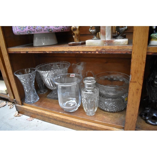 1221 - A small group of clear glass vases, bowls and similar. 