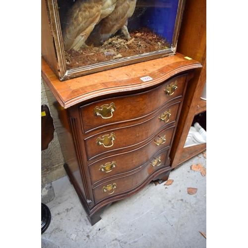 1229 - A small reproduction burr walnut and crossbanded serpentine fronted chest of drawers, 49cm wide... 