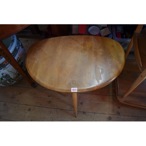 1873 - A nest of three vintage blonde Ercol pebble tables. 