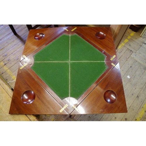 1083 - A circa 1900 mahogany, line inlaid and crossbanded envelope card table, with frieze drawer, 55.5cm w... 