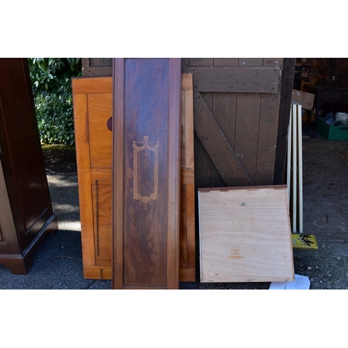 1079 - An Edwardian mahogany inlaid linen press, 134cm wide.This lot can only be collected on Saturday 1st ... 