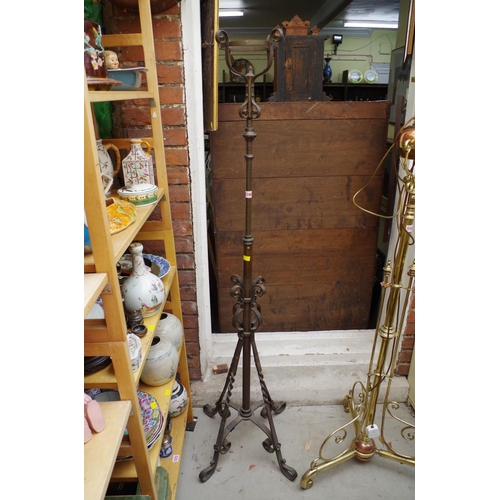 Lot 1190      