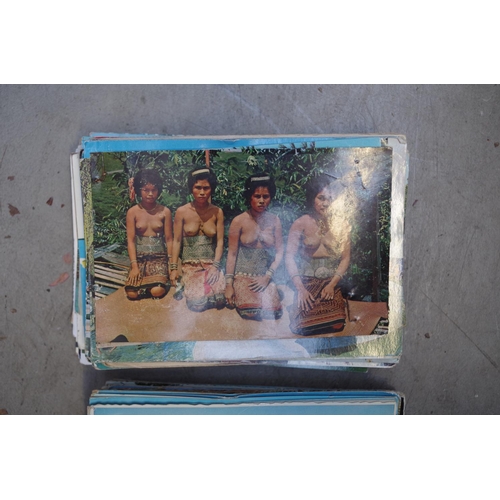 1329 - A quantity of early 20th century and later postcards, to include a few of World War I interest.&nbsp... 