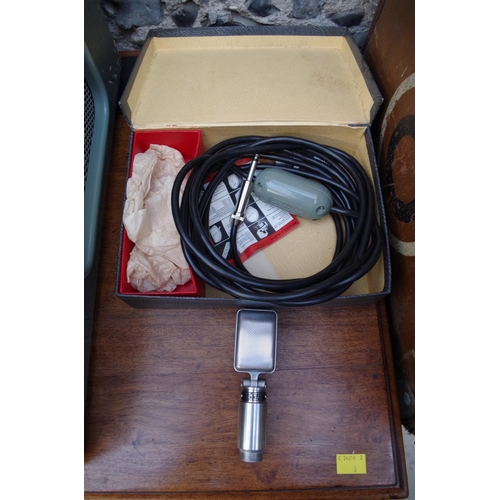 1334 - A Ferrograph model 808 tape recorder,&nbsp;together with two ribbon microphones by Reslosound Ltd; a... 