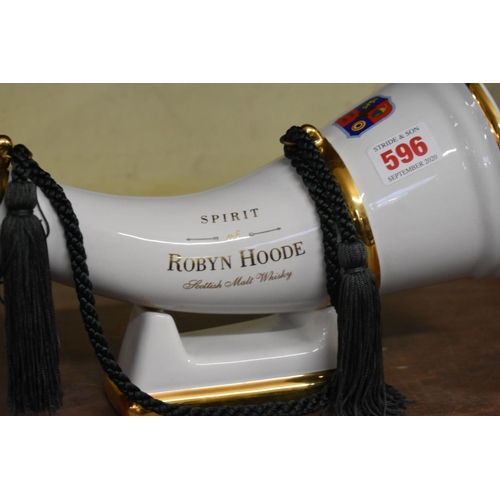 596 - A 75cl decanter of Spirit of Robyn Hoode whisky, in Wade hunting horn, with stand, in card box.... 