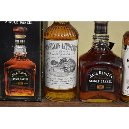 601 - Five bottles of American spirits, comprising: a 75cl Jack Daniels 'Single Barrel' whiskey, in card b... 