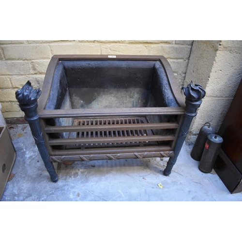 1367 - A neo classical style bronze and steel fire grate, 47.5cm high x 57cm wide.