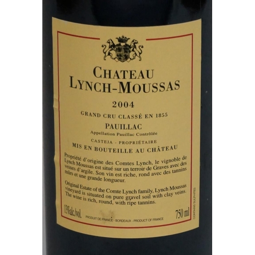 538 - A 75cl bottle of Chateau Lynch-Moussas, 2004, Pauillac.