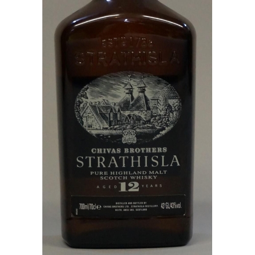 565 - A 70cl bottle of Strathisla 12 year old whisky.