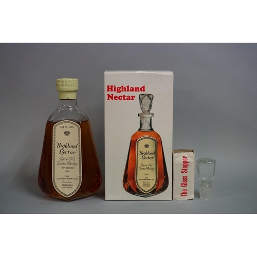 692 - A 26 2/3 fl.oz. bottle of Highland Nectar blended whisky, probably 1960s bottling, with glass stoppe... 