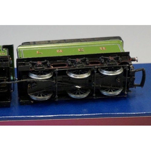 511 - A DJH K73 'OO' gauge LNER 4-4-2 Ivatt Atlantic C1 large boiler locomotive 4446 and tender, in origin... 