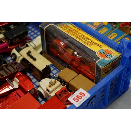 565 - A Collection of Matchbox, Lesney and other similar vehicles. (qty)